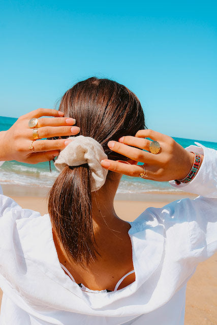 Chouchou pour les cheveux, Sathyne 