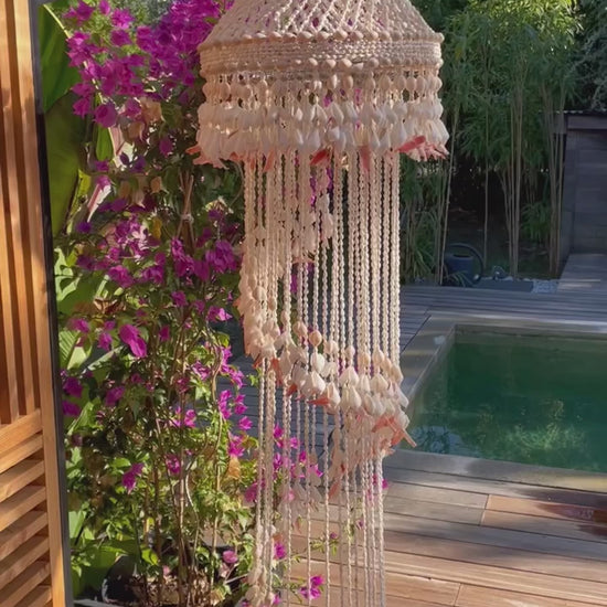Suspension en coquillages, Sathyne 
