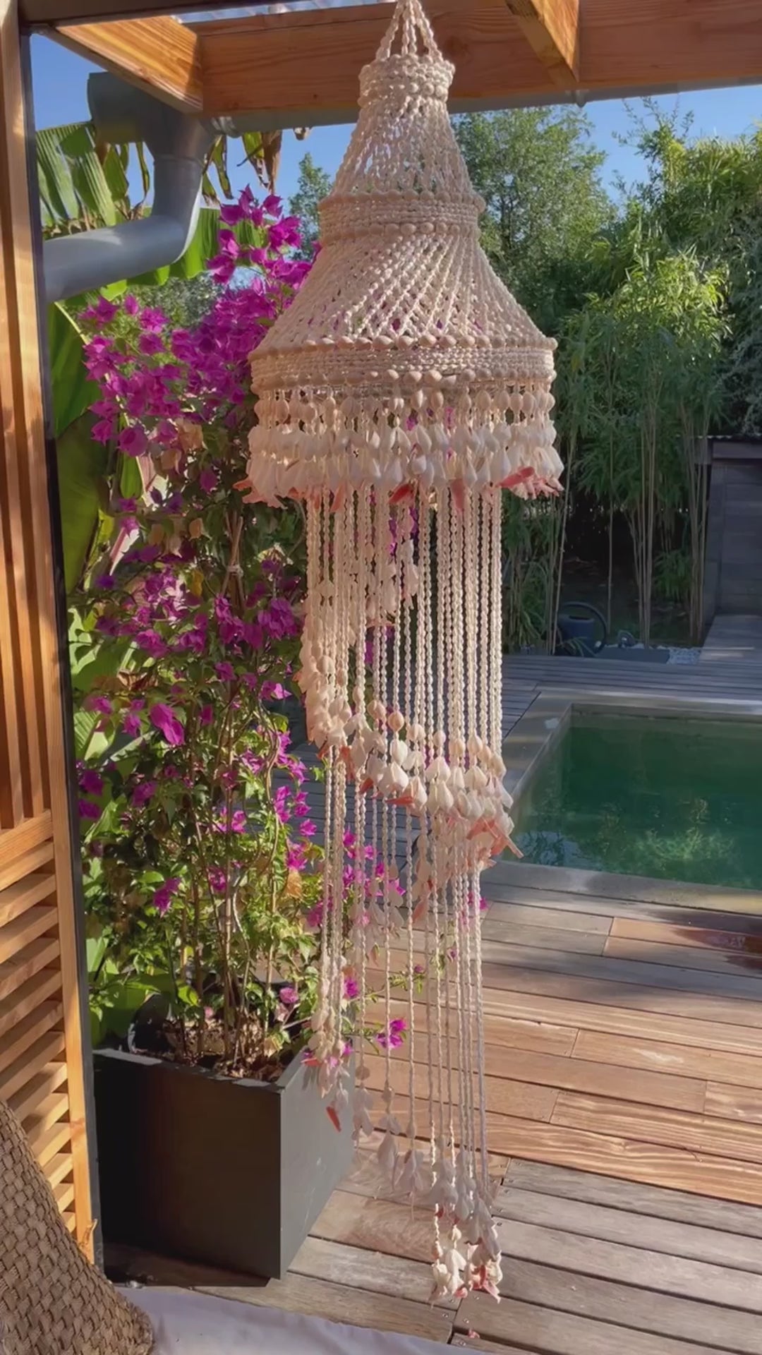 Suspension en coquillages, Sathyne 